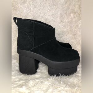 UGG Black Platform Boots size 8 NWOT